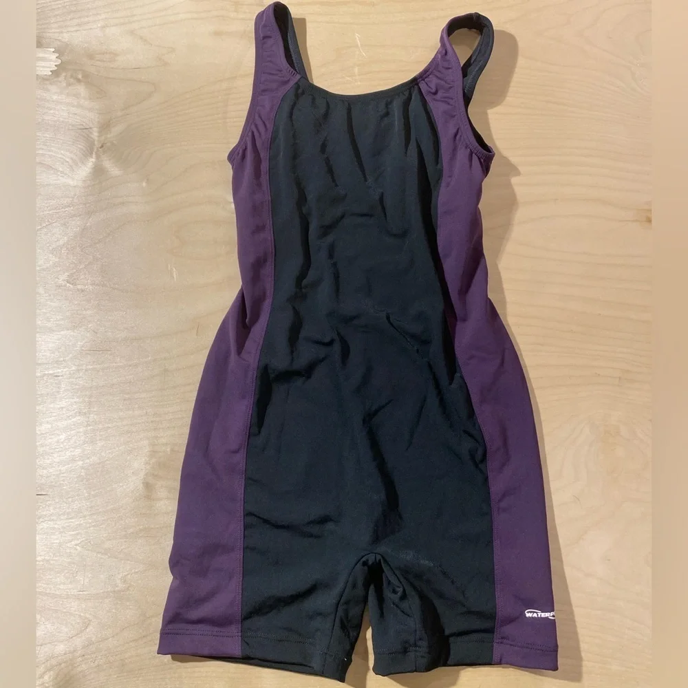 Water Pro Women's Black and Purple One Piece Swimsuit 12 (OM)